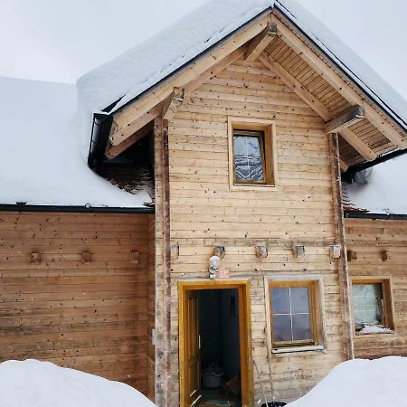 Apartmaji Zlata Lisicka Церкно Екстериор снимка