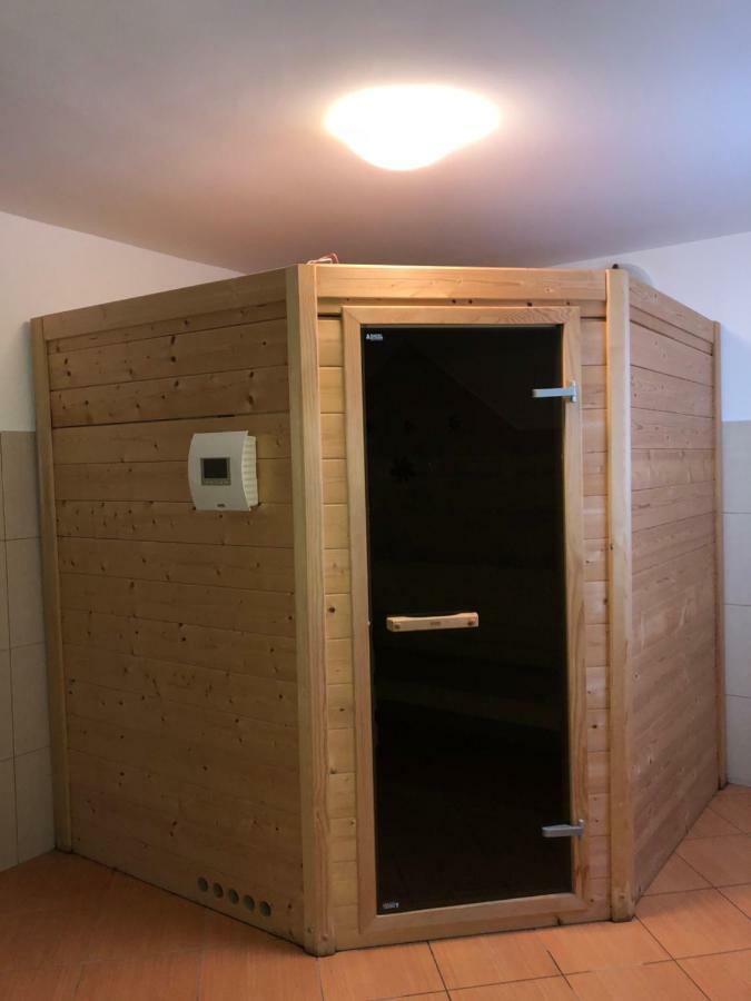 Apartmaji Zlata Lisicka Церкно Екстериор снимка